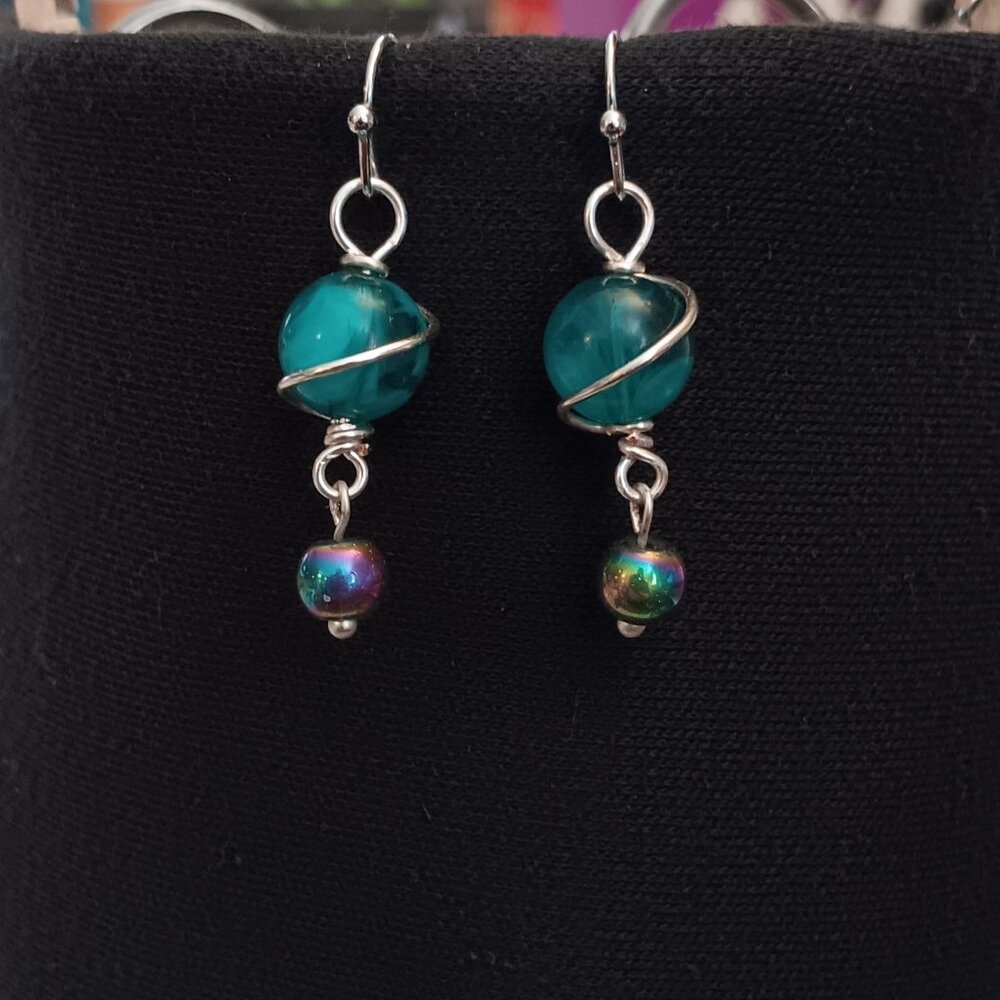 2 for $12 -Beautiful planet bead earrings! - Picture 2 of 2